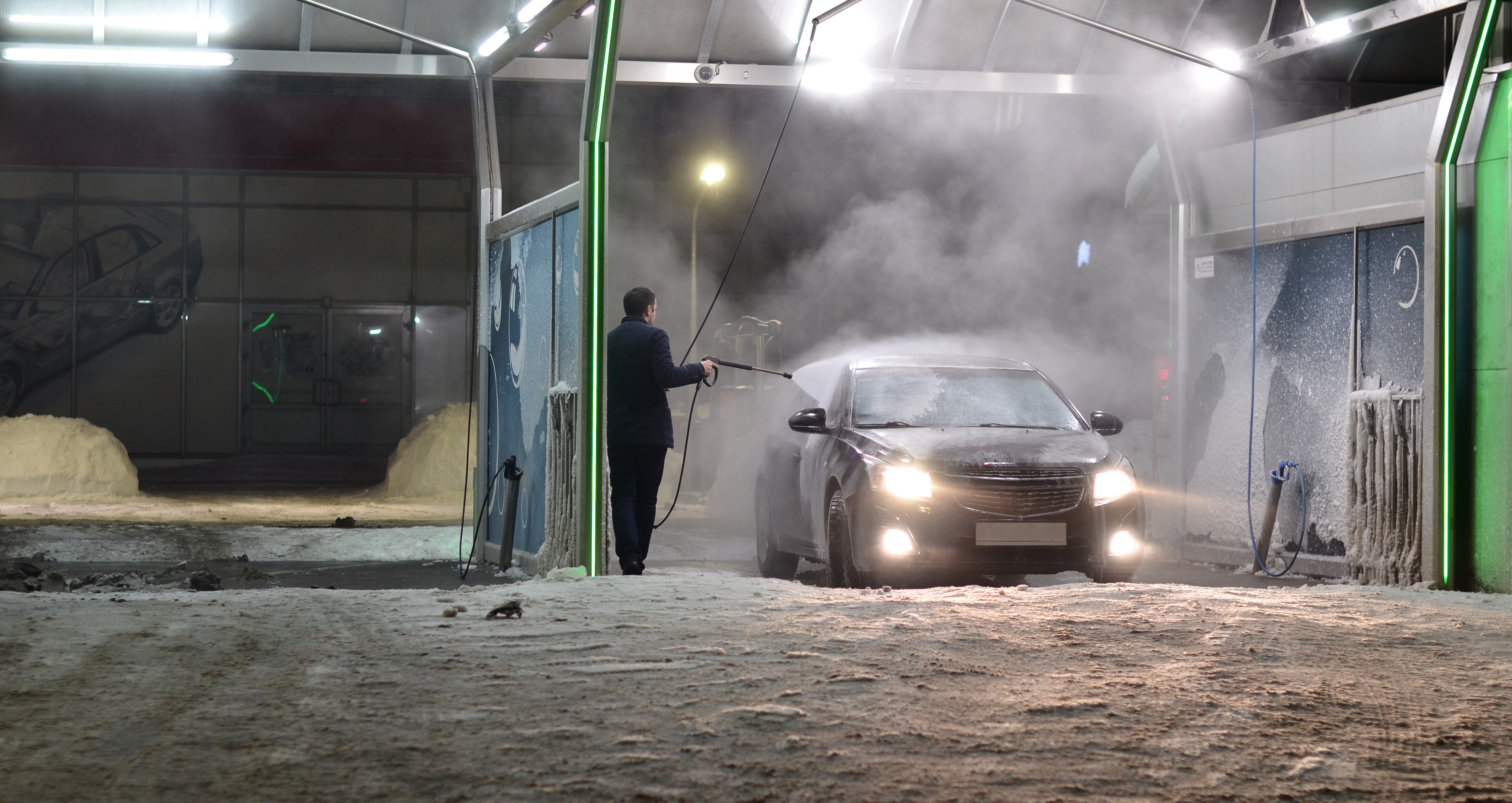 Products to Carry at a Car Wash for the Winter